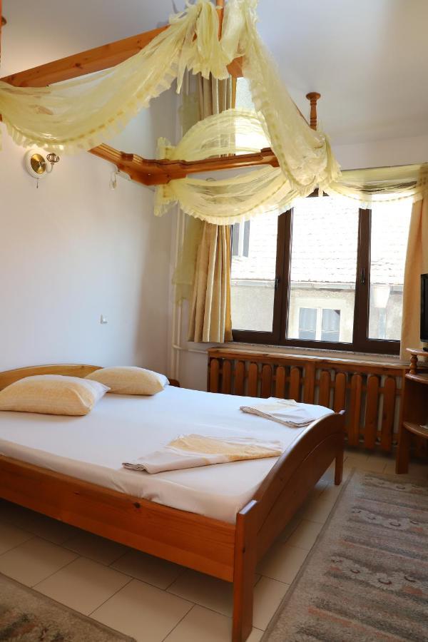 Hotel Mishel Kocherinovo Экстерьер фото